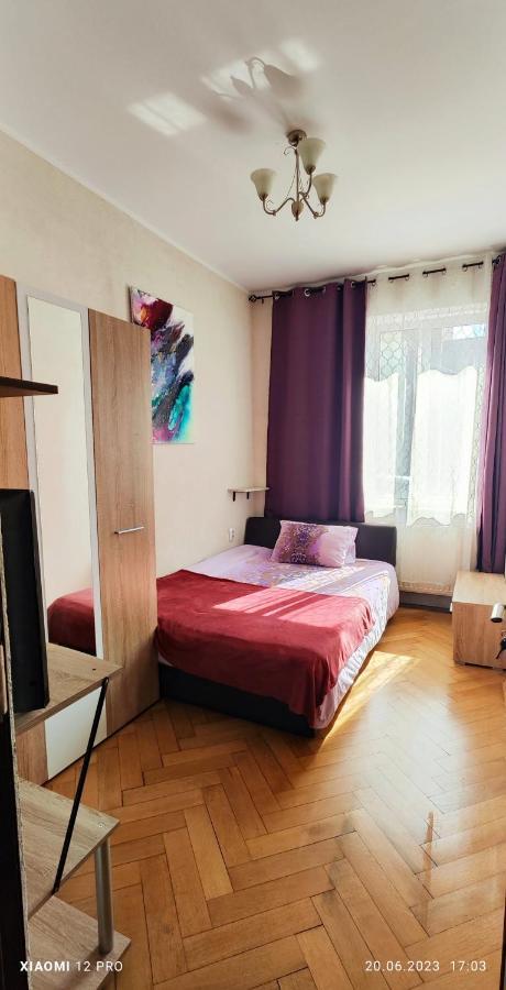 Апартаменти Old Town Cozy Flat Брашов Номер фото